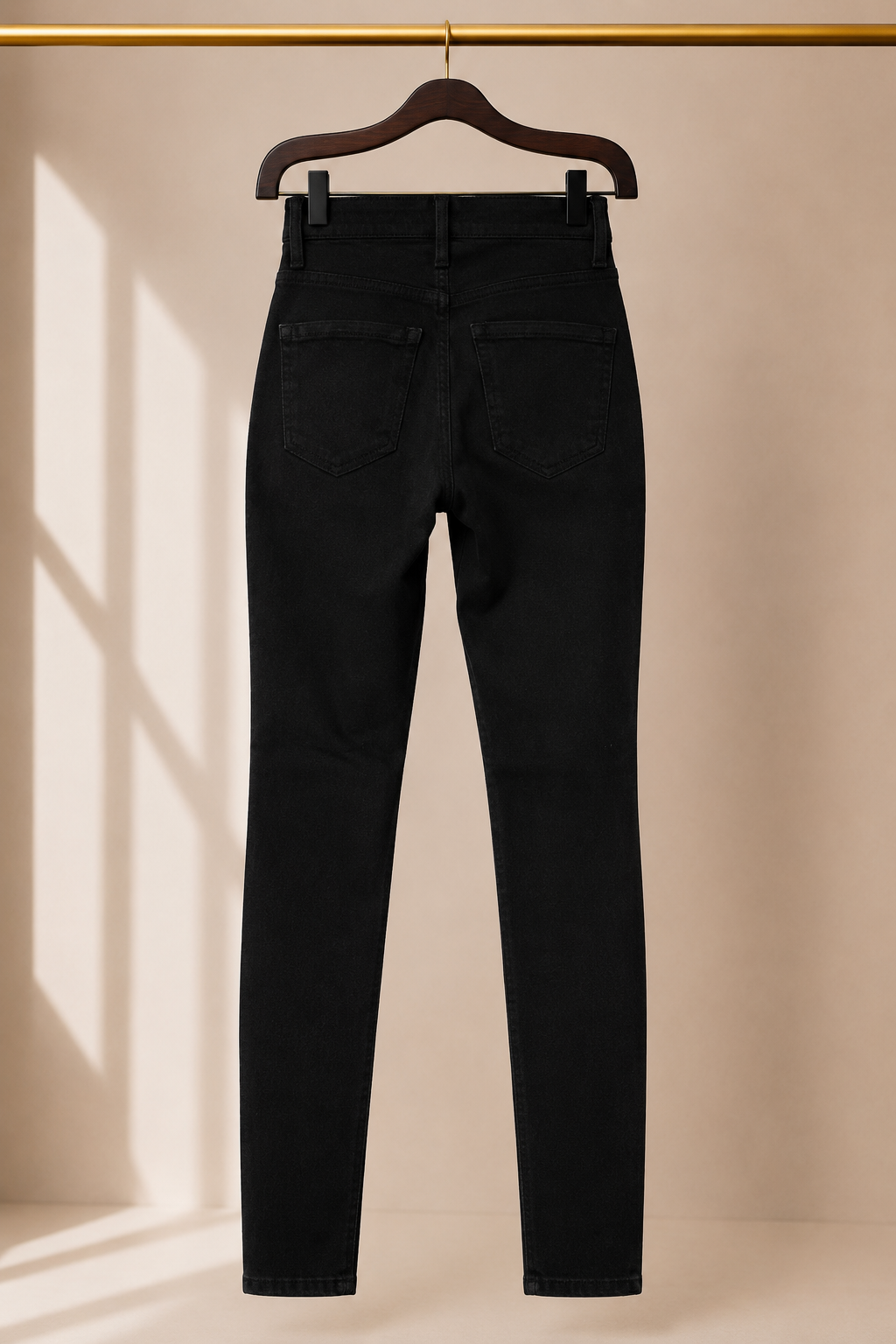 Fashion Nova Knee Slit High-Rise Skinny Jeans - Solid Black (0)